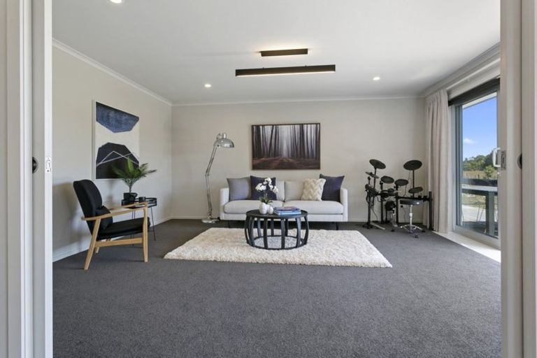 Photo of property in 2/1 Lowe Road, Rukuhia, Hamilton, 3282