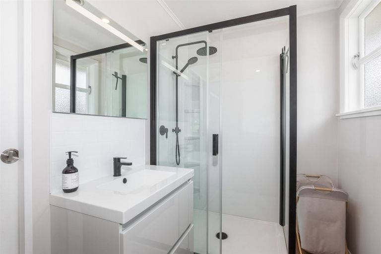 Photo of property in 7 Waiuta Street, Titahi Bay, Porirua, 5022