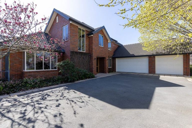 Photo of property in 148 Regent's Park Drive, Casebrook, Christchurch, 8051