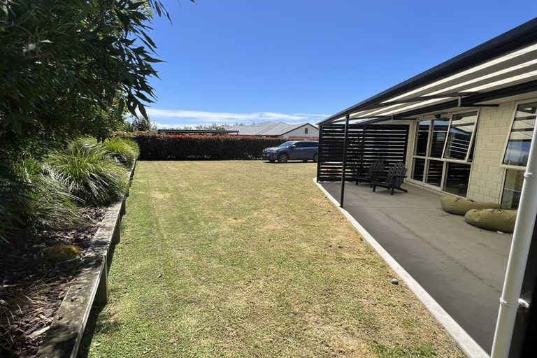 Photo of property in 12 Glen Wallace Road, Waipu, 0510