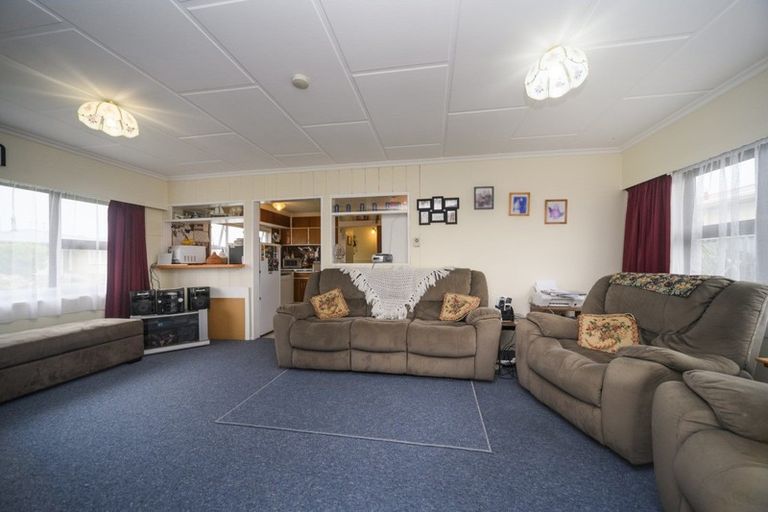 Photo of property in 1a Cohen Place, Milson, Palmerston North, 4414