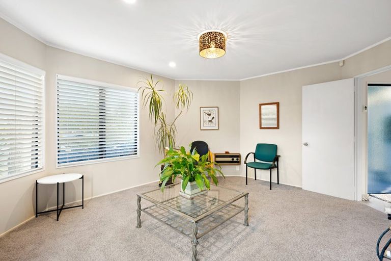 Photo of property in 25 Dallinger Street, St Andrews, Hamilton, 3200