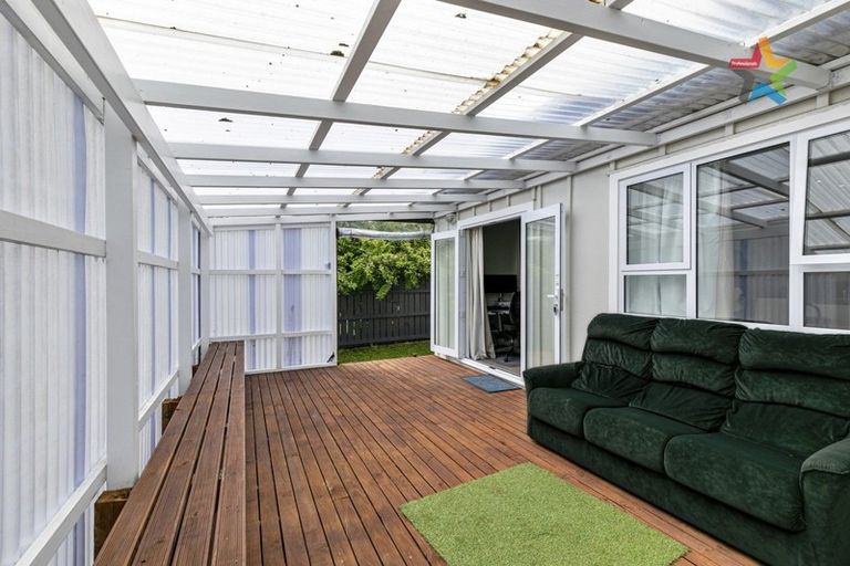 Photo of property in 1a Waldie Grove, Avalon, Lower Hutt, 5011