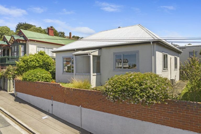 Photo of property in 24 Peter Street, Caversham, Dunedin, 9012