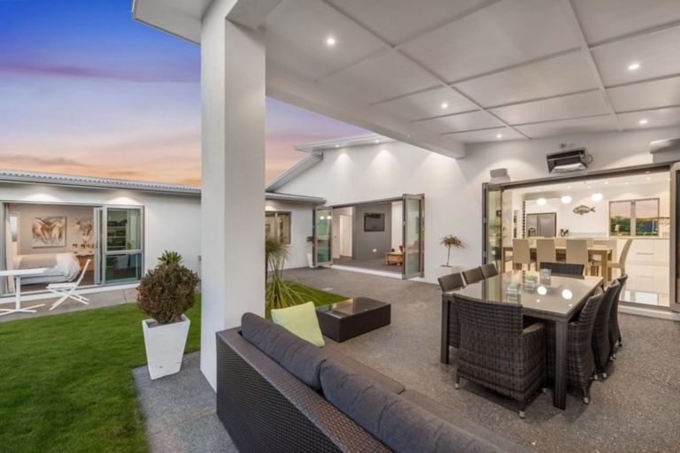 Photo of property in 26 Wisteria Place, Flagstaff, Hamilton, 3210