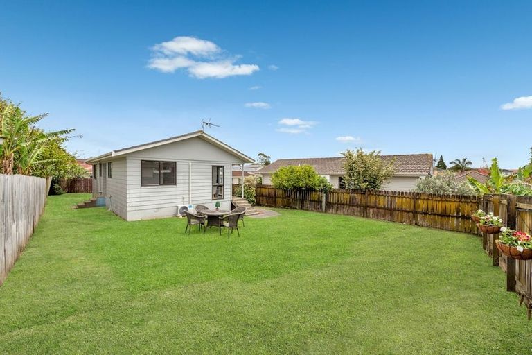 Photo of property in 2/17 Coombe Avenue, Otara, Auckland, 2023