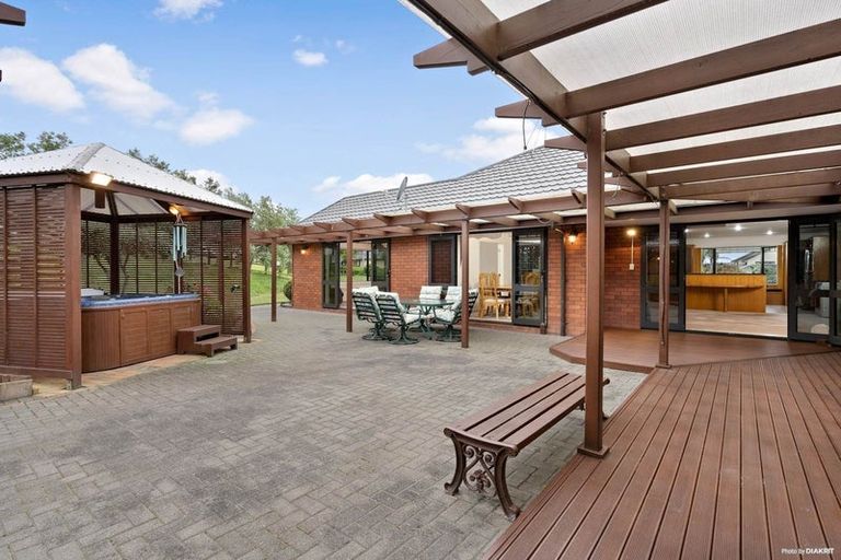 Photo of property in 14 Aunceston Rise, Alfriston, Auckland, 2105