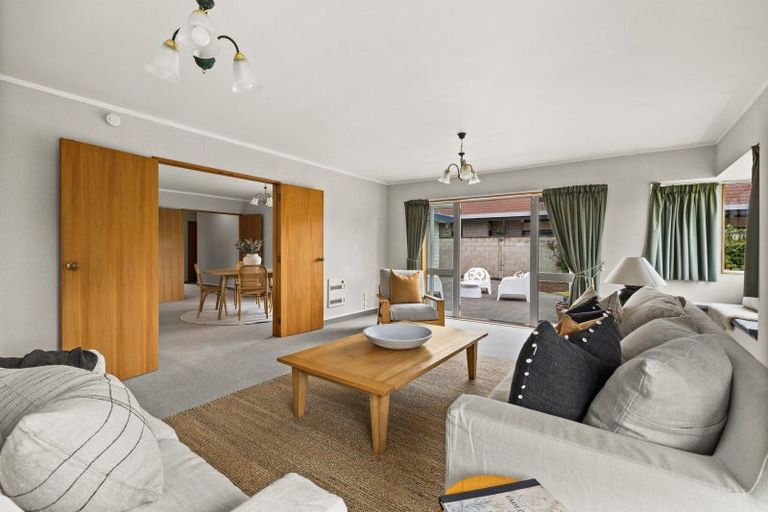 Photo of property in 20 Hetley Crescent, Taradale, Napier, 4112