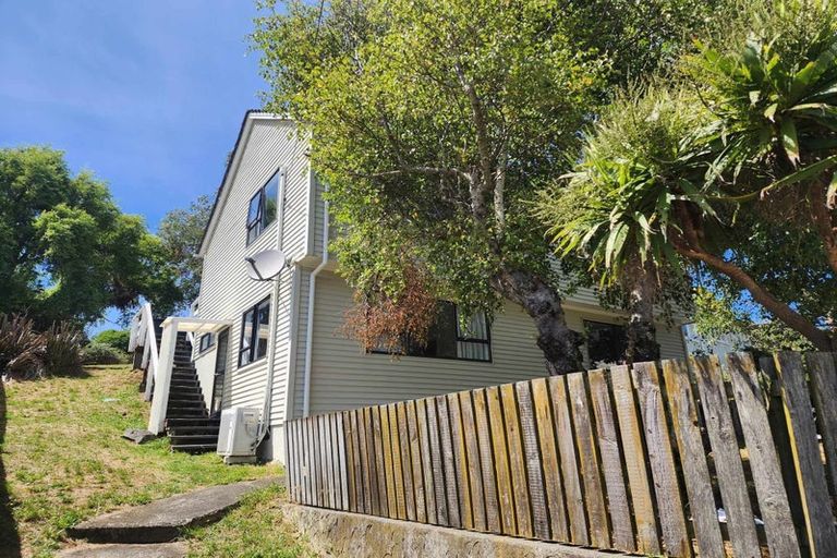 Photo of property in 13 Martin Street, Ranui, Porirua, 5024