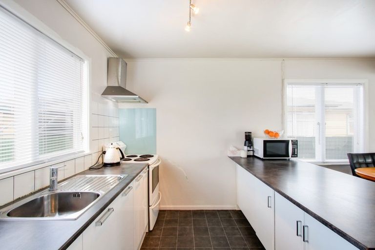 Photo of property in 6 Wordsworth Crescent, Maraenui, Napier, 4110