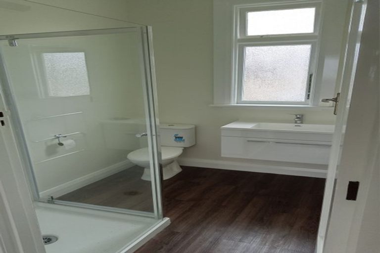 Photo of property in 128 Victoria Road, Saint Kilda, Dunedin, 9012