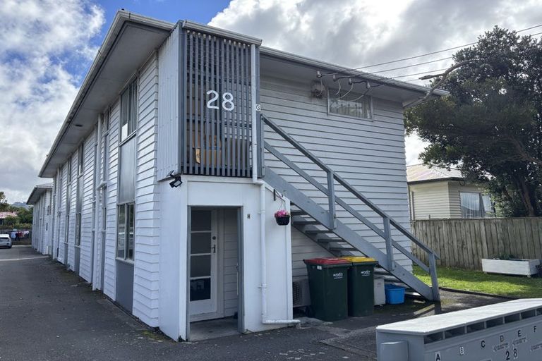 Photo of property in 28g Leighton Avenue, Waiwhetu, Lower Hutt, 5010