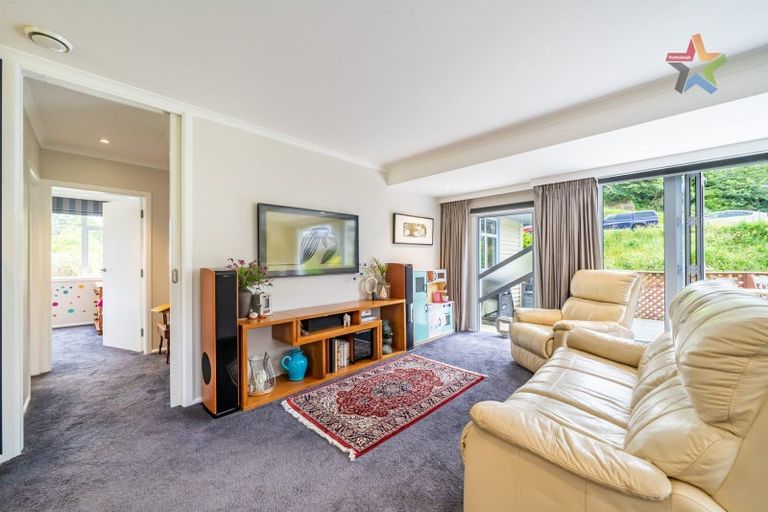 Photo of property in 1 Taku Matenga Grove, Korokoro, Lower Hutt, 5012