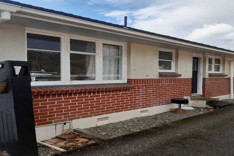 Photo of property in 4/81 Ward Street, Wallaceville, Upper Hutt, 5018