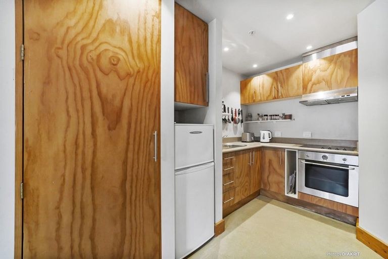 Photo of property in 244/21 Left Bank, Te Aro, Wellington, 6011