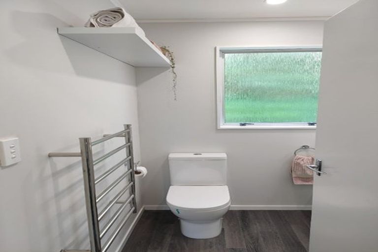 Photo of property in 4b Cedar Street, Maungaraki, Lower Hutt, 5010