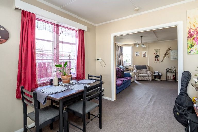 Photo of property in 97 Broadway, Carterton, 5713