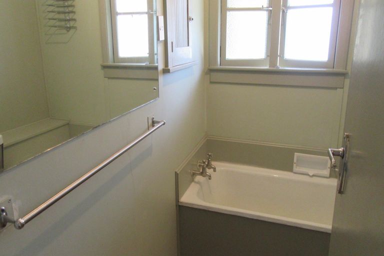 Photo of property in 22 Naylor Street, Waimate, 7924