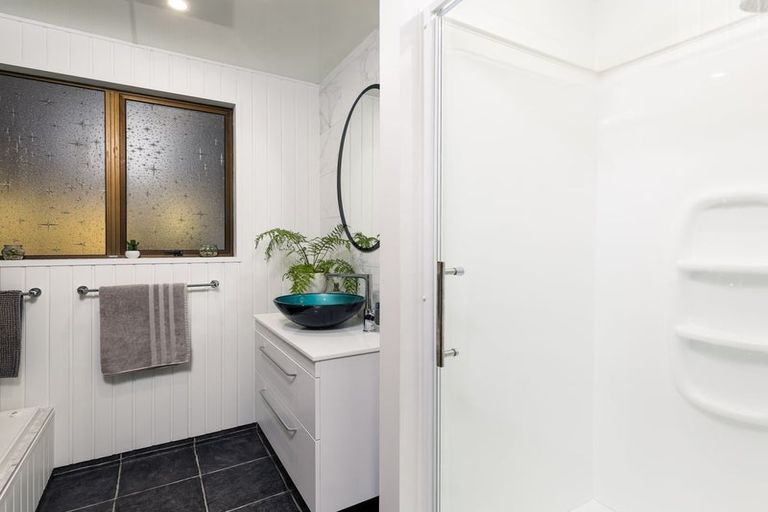 Photo of property in 10 Price Street, Waimate, 7924