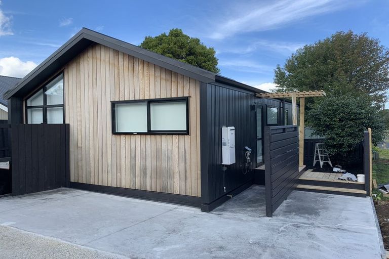 Photo of property in 19 Maude Street, Riverhead, 0820