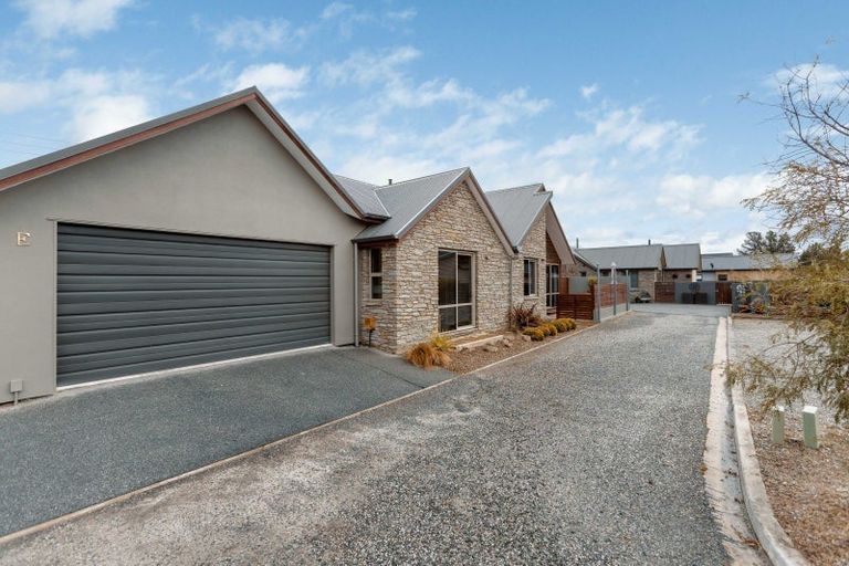 Photo of property in 33e Larch Crescent, Alexandra, 9320