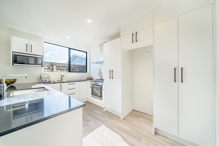 Photo of property in 75b Ward Street, Wallaceville, Upper Hutt, 5018