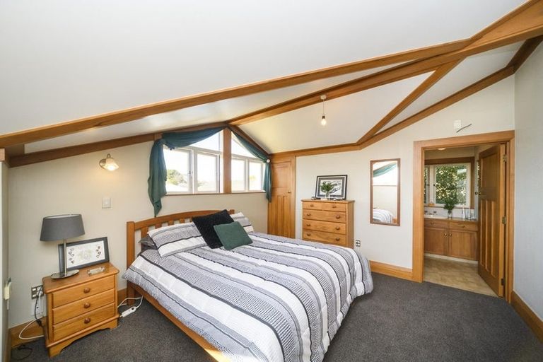 Photo of property in 131 Cook Street, West End, Palmerston North, 4410