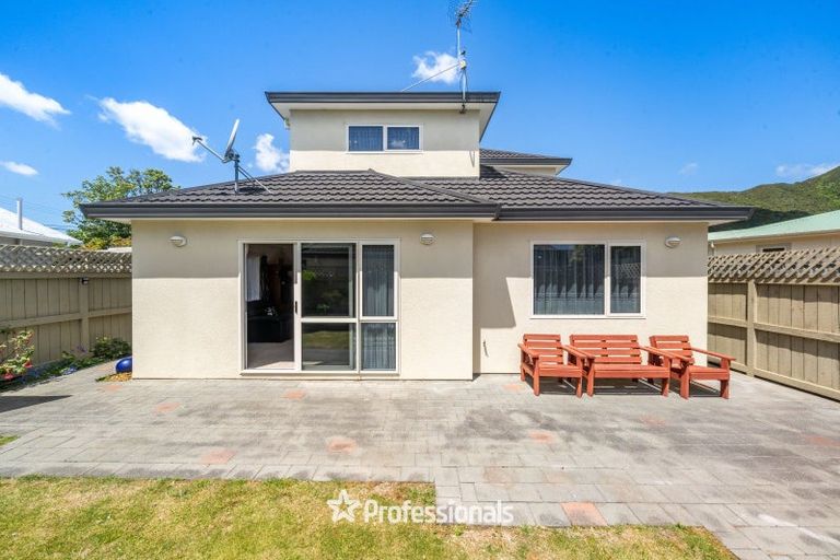Photo of property in 295 Riverside Drive, Waterloo, Lower Hutt, 5011