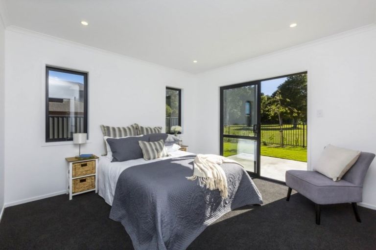 Photo of property in 10 Buddle Road, Wallaceville, Upper Hutt, 5018