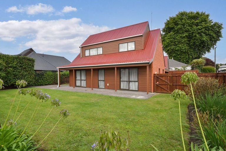 Photo of property in 1 Lynbert Road, Lynmore, Rotorua, 3010