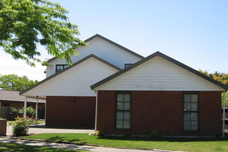 Photo of property in 12 Kedleston Drive, Avonhead, Christchurch, 8042