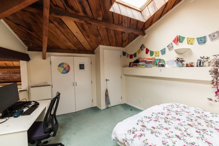 Photo of property in Maison Cabriole Building, 3/60 Courtenay Place, Te Aro, Wellington, 6011