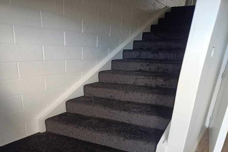 Photo of property in 1/555 Hillside Road, Caversham, Dunedin, 9012