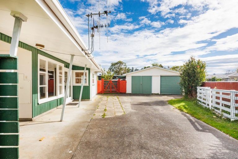 Photo of property in 9 Ajax Place, Highbury, Palmerston North, 4412