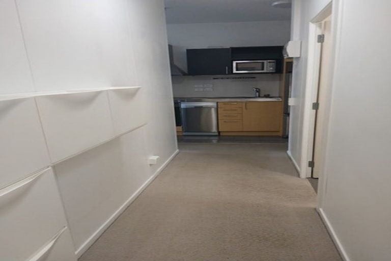 Photo of property in Twin Towers, 411/17 Putney Way, Manukau, Auckland, 2104