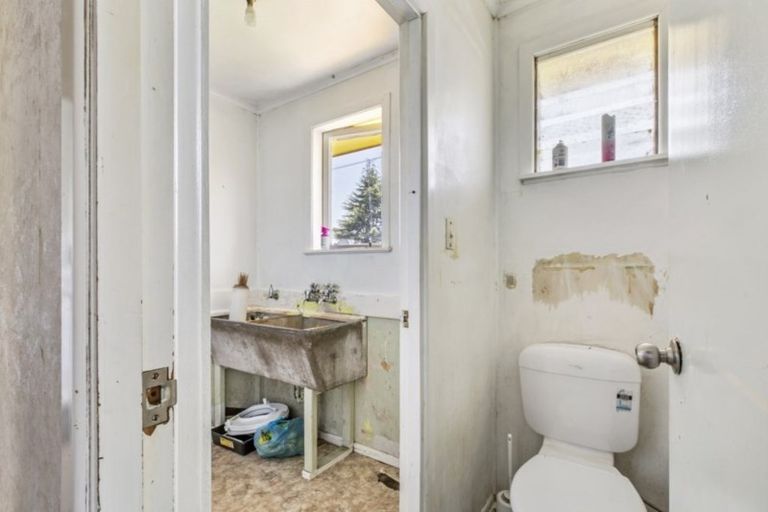 Photo of property in 32 Everitt Road, Otara, Auckland, 2023