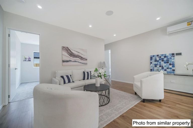 Photo of property in 5 Archibald Lane, Opaheke, Papakura, 2113