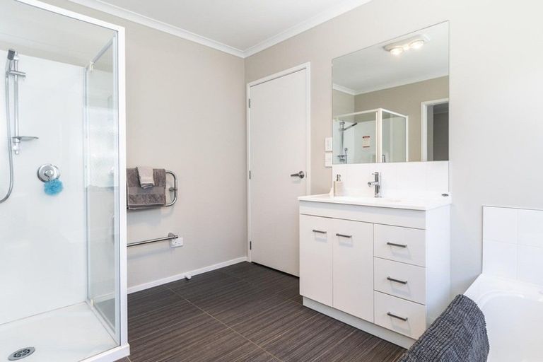 Photo of property in 55 Falcon Drive, Welcome Bay, Tauranga, 3112