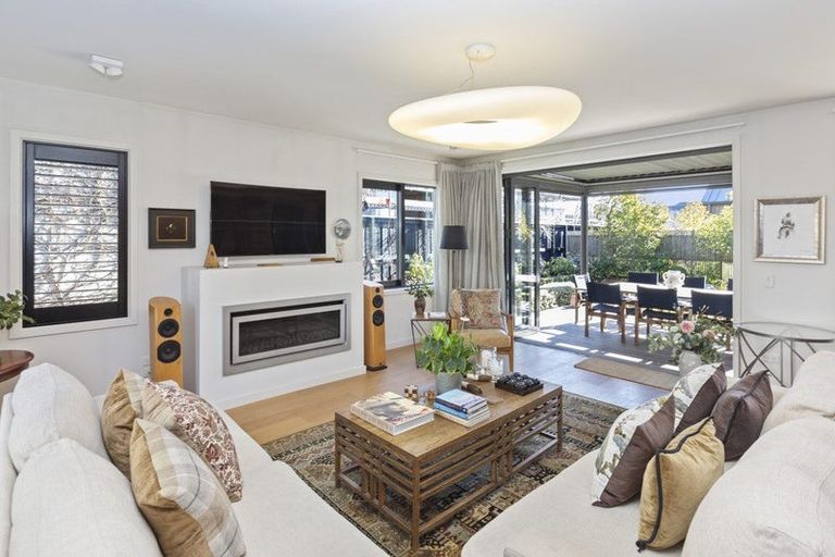 Photo of property in 28 Holmwood Road, Merivale, Christchurch, 8014