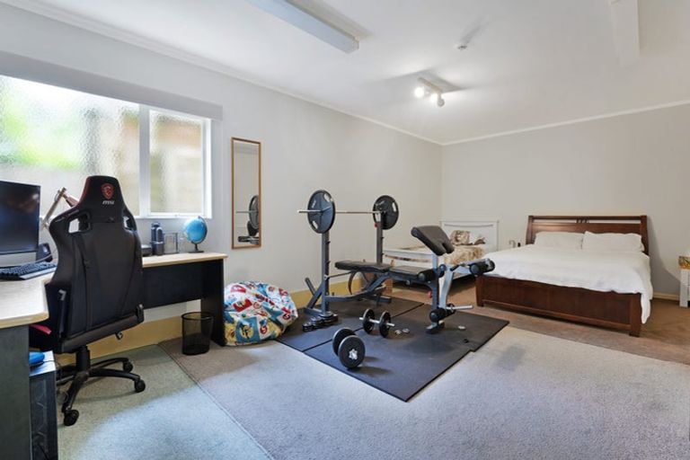 Photo of property in 5 Wairere Road, Torbay, Auckland, 0630