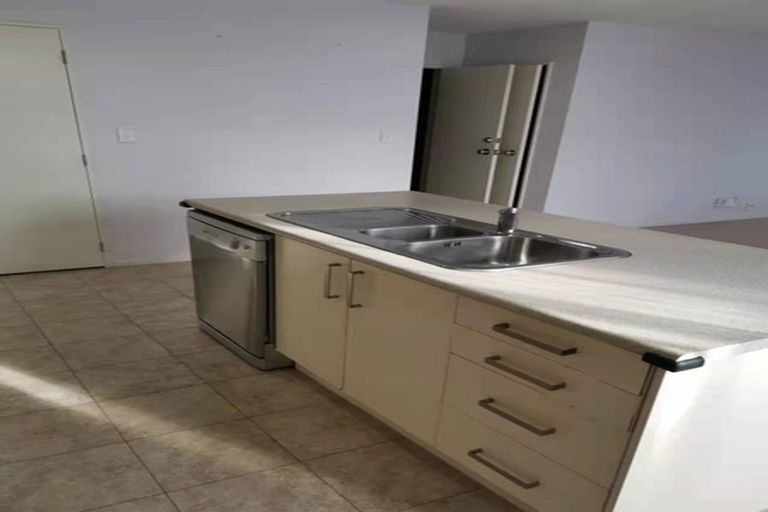 Photo of property in Albany Gardens, 35 Masons Road, Oteha, Auckland, 0632