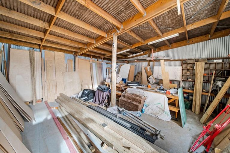 Photo of property in 3 West Coast Road, Yaldhurst, Christchurch, 7676