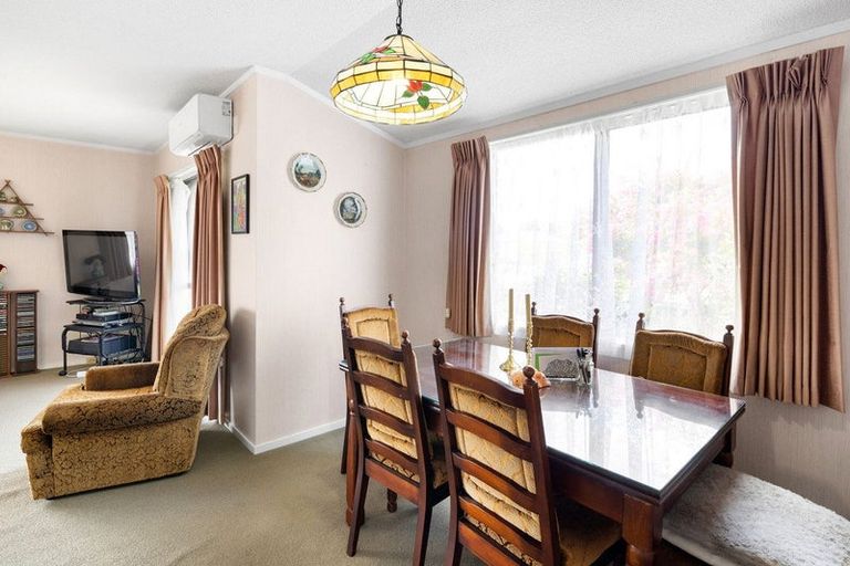 Photo of property in 49 Tennyson Street, Leamington, Cambridge, 3432