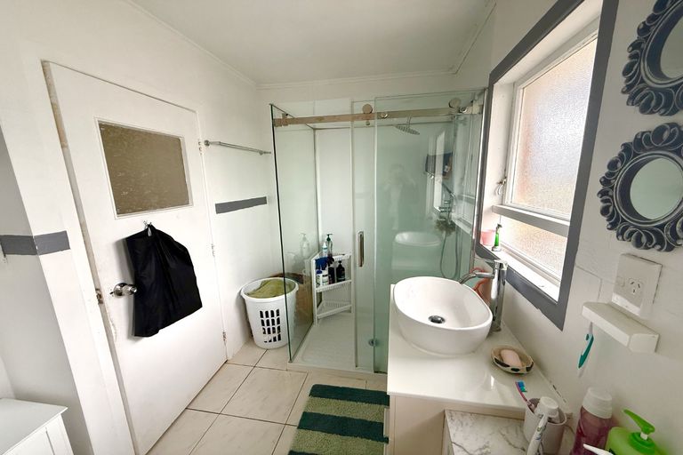 Photo of property in 16 Tyrone Street, Otara, Auckland, 2023