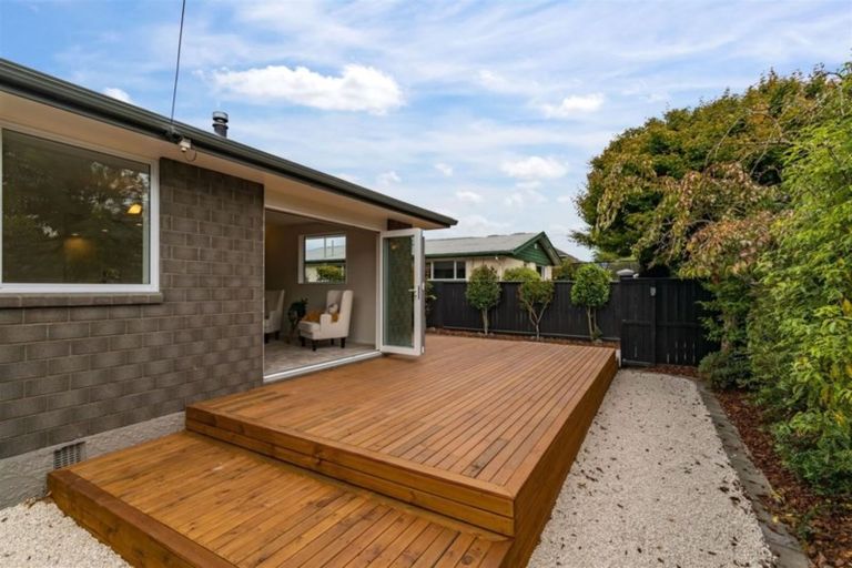 Photo of property in 33 Fairford Street, Bishopdale, Christchurch, 8053