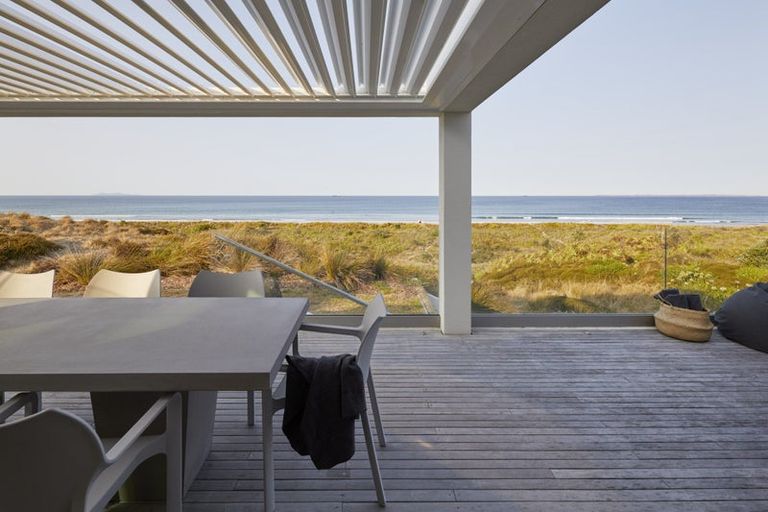 Photo of property in 241b Oceanbeach Road, Mount Maunganui, 3116