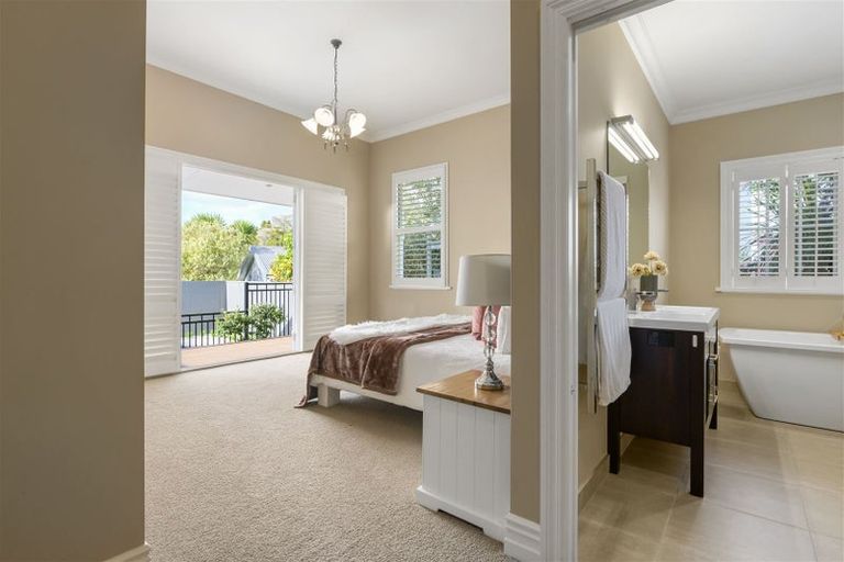 Photo of property in 134 River Road, Hamilton East, Hamilton, 3216