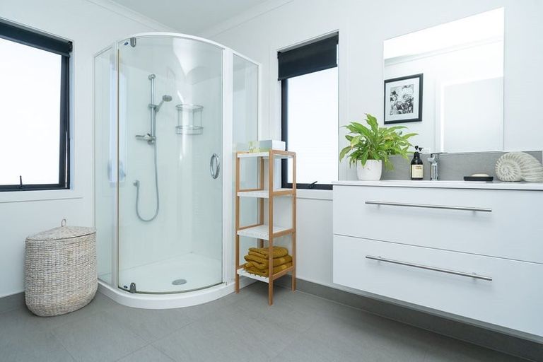 Photo of property in 232 Woodside Road, Matangi, Hamilton, 3284