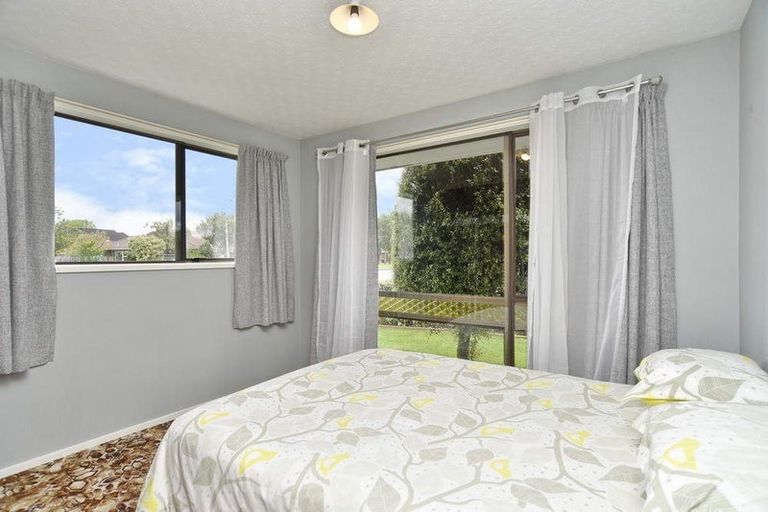 Photo of property in 2a Kinley Street, Rangiora, 7400