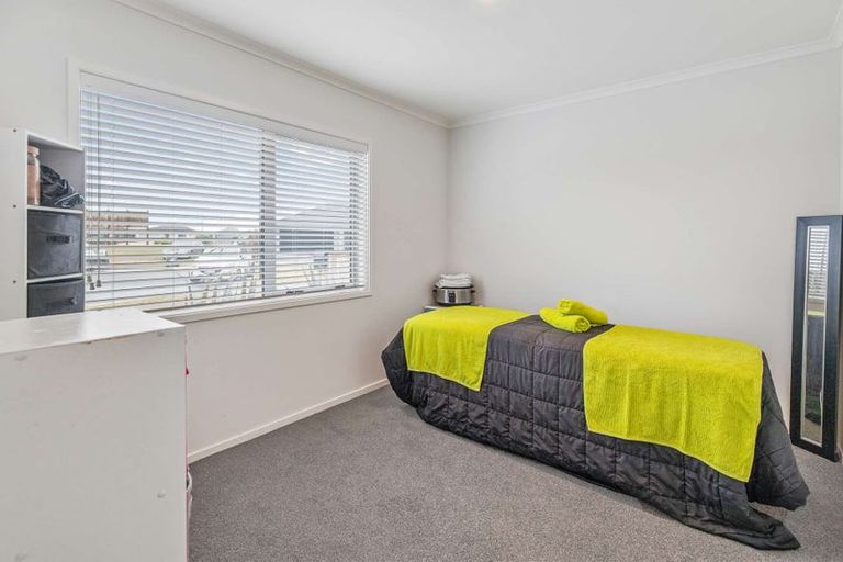 Photo of property in 14 Fuller Street, Papamoa Beach, Papamoa, 3118